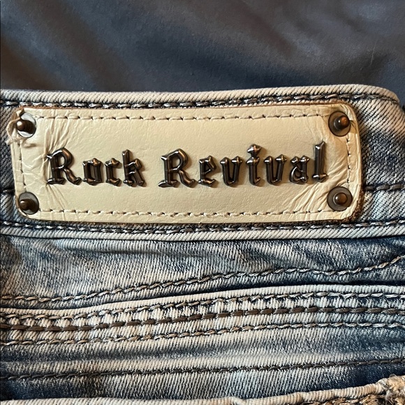 Rock Revival Faded Blue Women's sleek bootcut Jeans - Picture 4 of 5